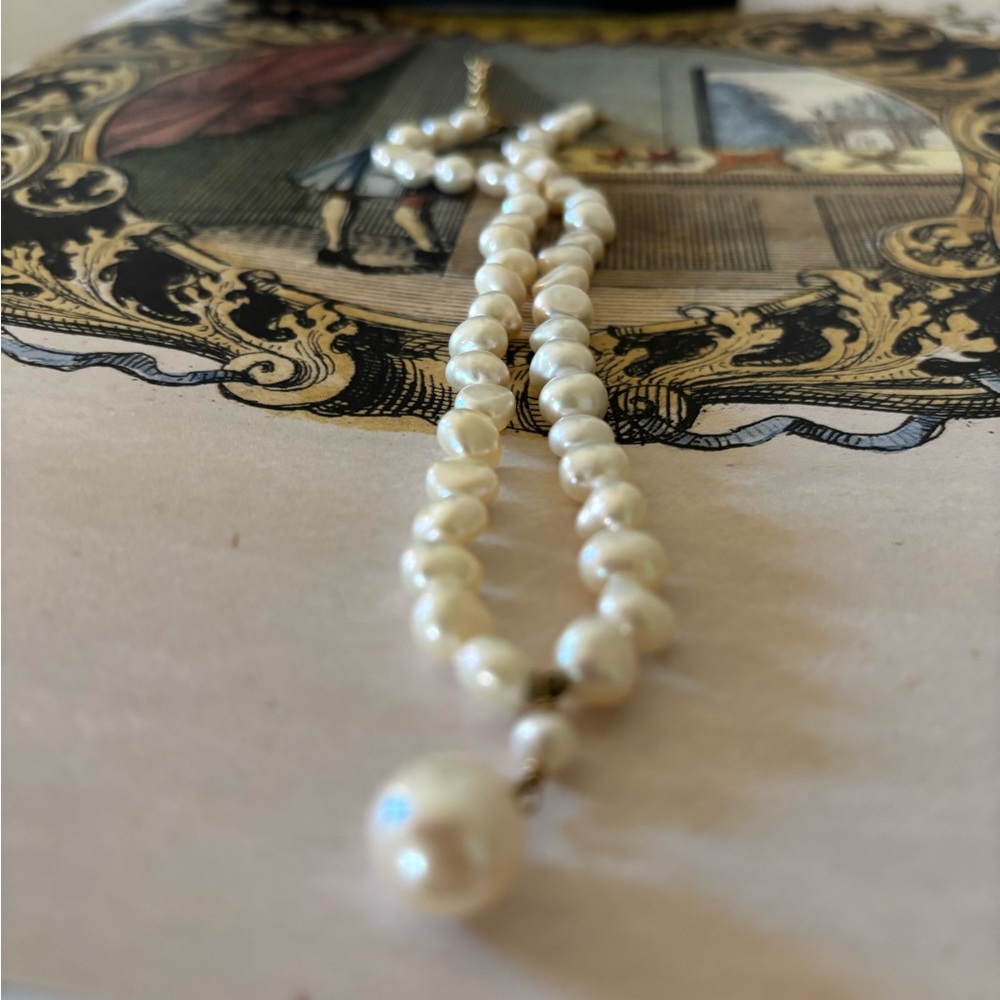 Catbird - Princess Buttercup Pearl Choker by Designer Stacey Nishimoto - Picture 4 of 14
